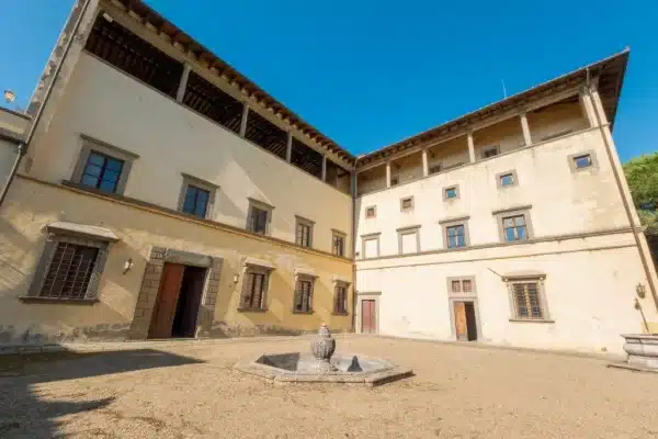 Recupero Vila di Casignano Scandicci 2025